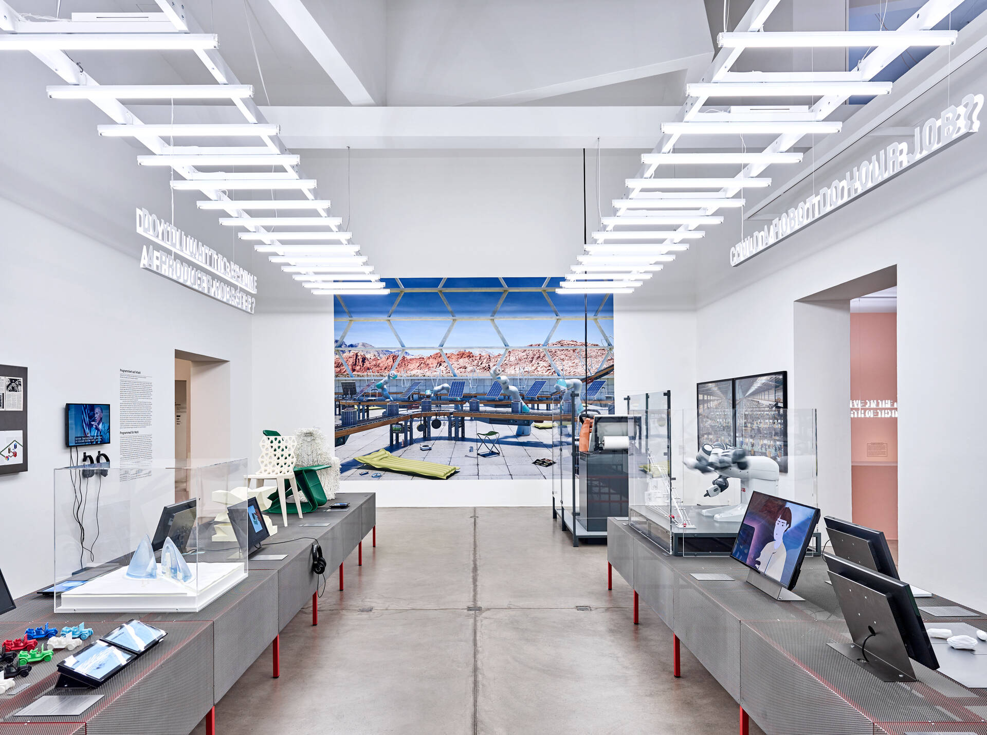Ausstellungsgrafik &raquo;Hello, Robot &ndash; Design zwischen Mensch und Maschine&laquo; f&uuml;r das Vitra Design Museum, Weil am Rhein