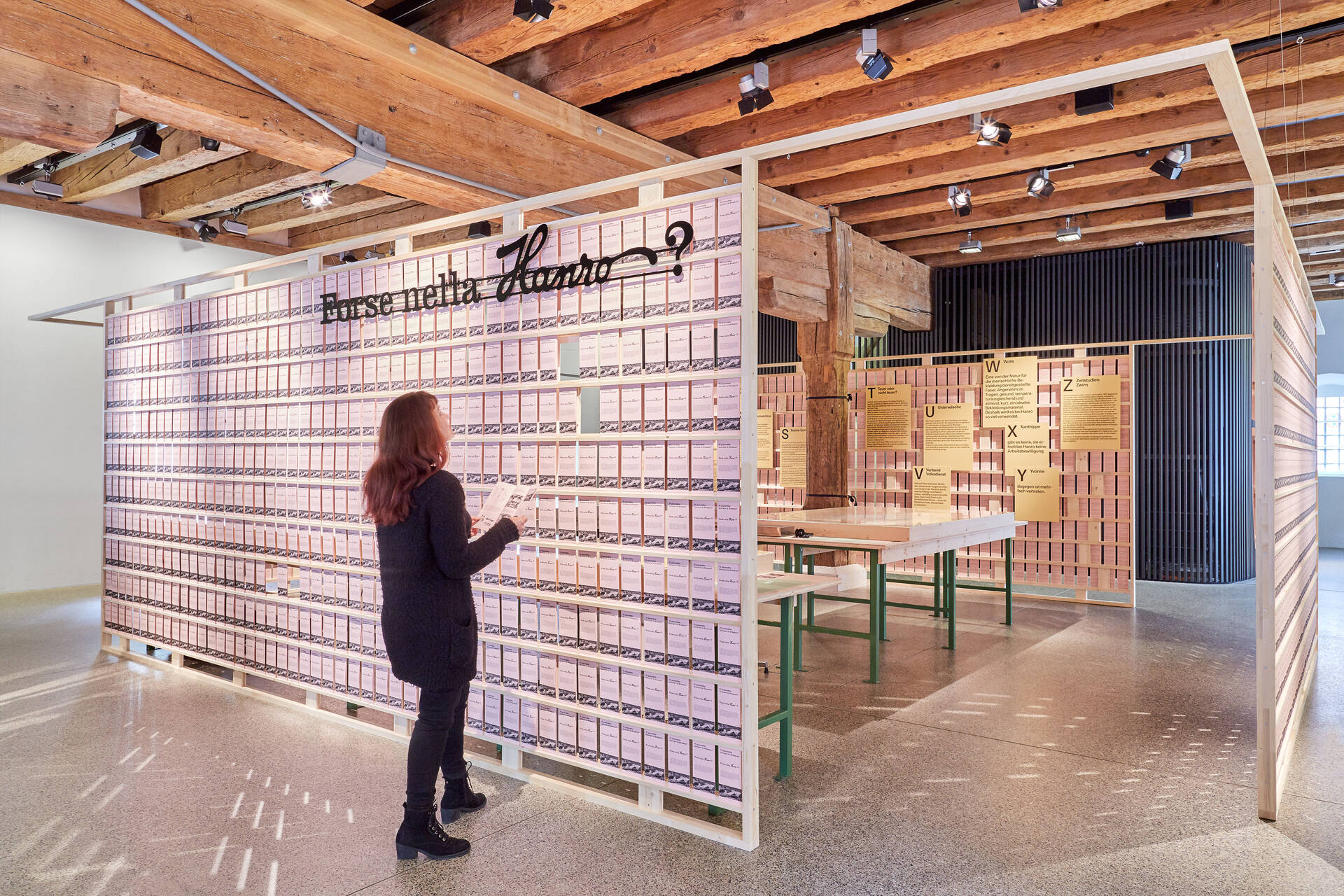 Ausstellungsgrafik &raquo;Magnet Basel &ndash; Migration im Dreil&auml;ndereck&laquo; f&uuml;r das Team Stratenwerth, Basel