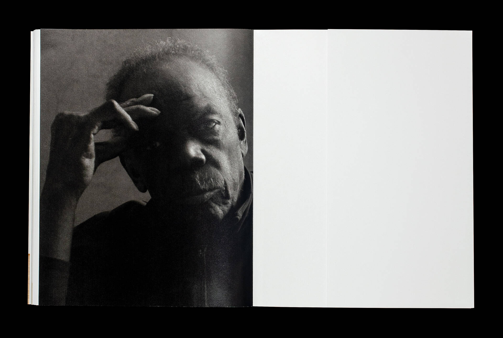 Katalog zur Ausstellung &raquo;The Music of Color. Sam Gilliam 1967&ndash;1973&laquo; f&uuml;r das Kunstmuseum Basel