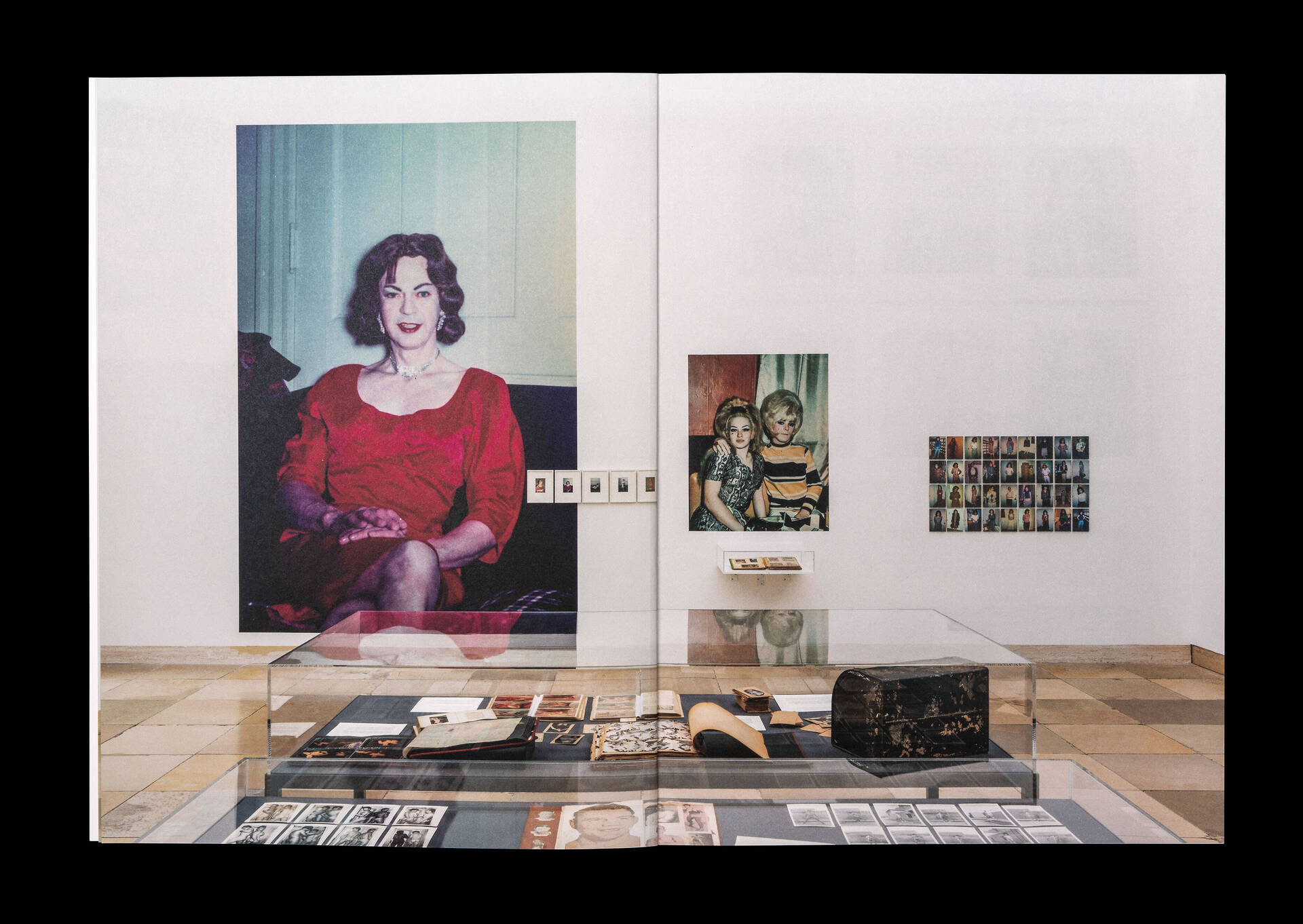 Publikation zur Ausstellung &raquo;Trace &ndash; Formations of Likeness | Fotografie und Video aus The Walther Collection&laquo; f&uuml;r das Haus der Kunst, M&uuml;nchen